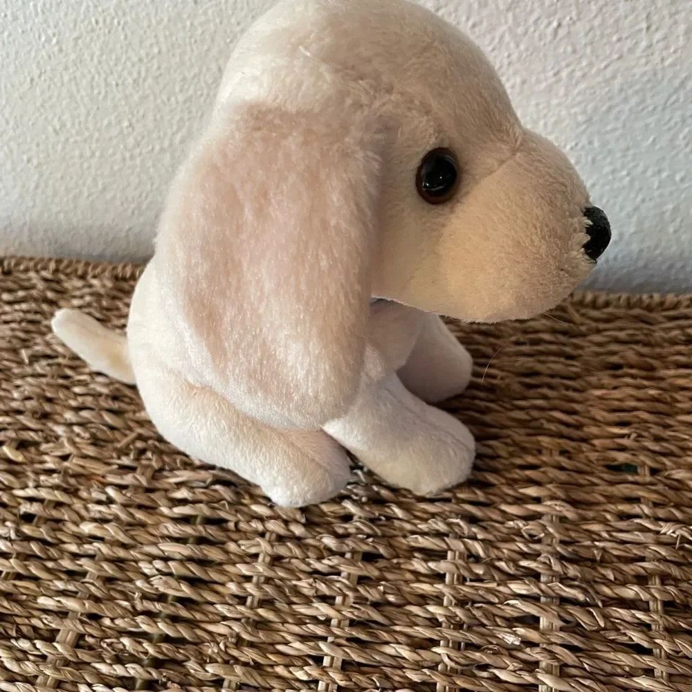 Our Generation Yellow Lab Puppy - Picture 7 of 9